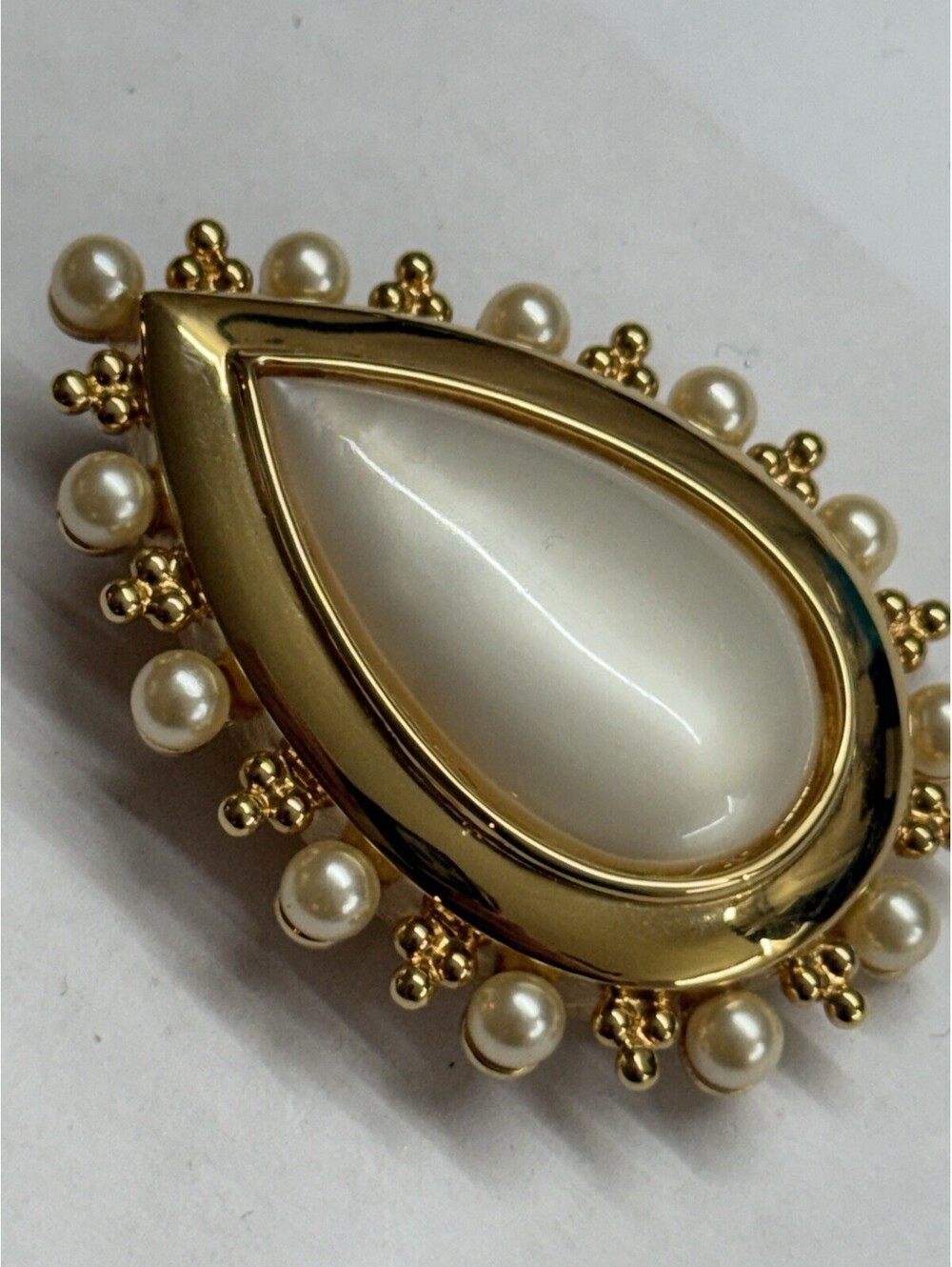 Vintage 80's Teardrop Faux Pearl SMB Sarah Muller Burrows Brooch & Pendant
